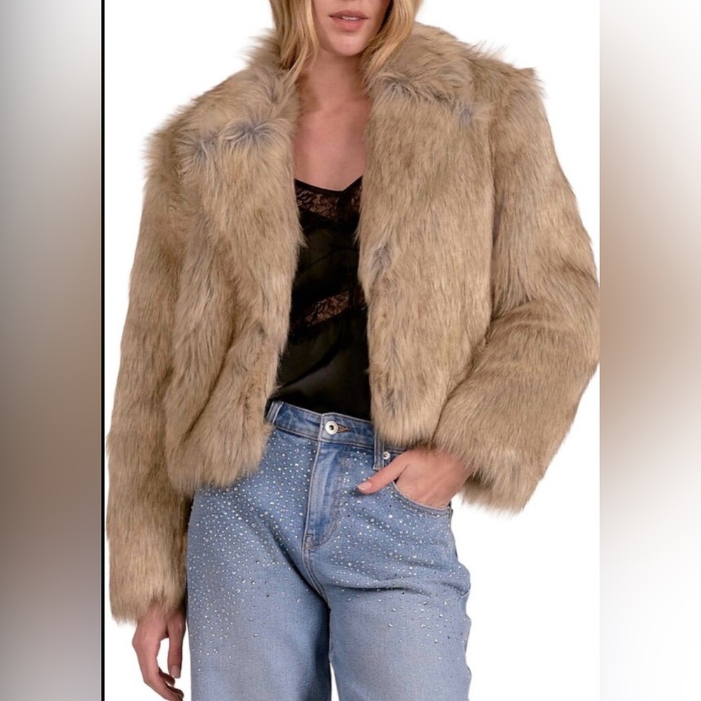 Elan Cropped faux Fur Jacket Tan Ivory Brown Collar Size XS